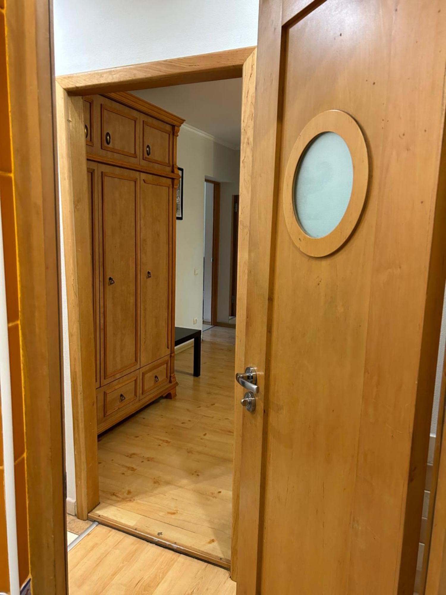 Three Bedroom Stepana Bandery Street Rivne Exterior foto